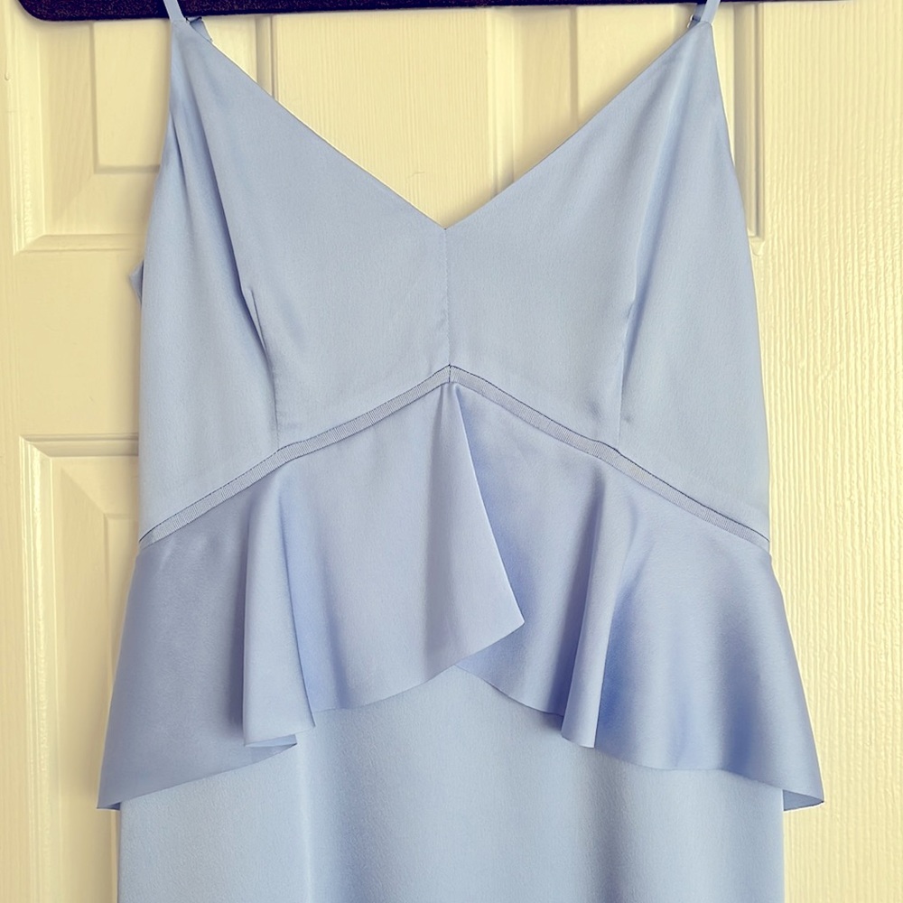 Midi slip dress in a stunning glass blue 💙